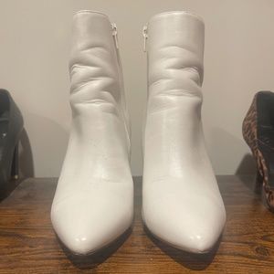 White Madden Girl boots 8.5